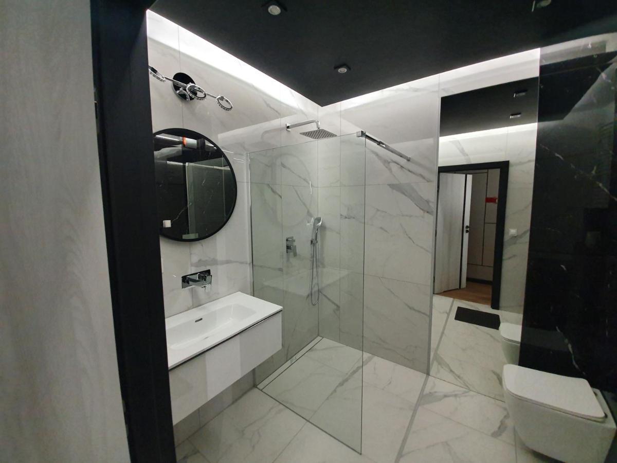 Apartament Skarbowa 1 A Silver And Gold Leszno  Exterior foto