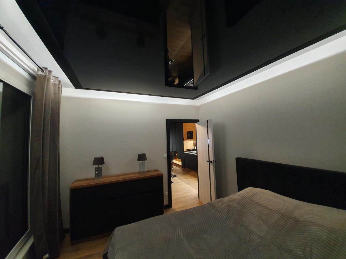 Apartament Skarbowa 1 A Silver And Gold Leszno  Exterior foto