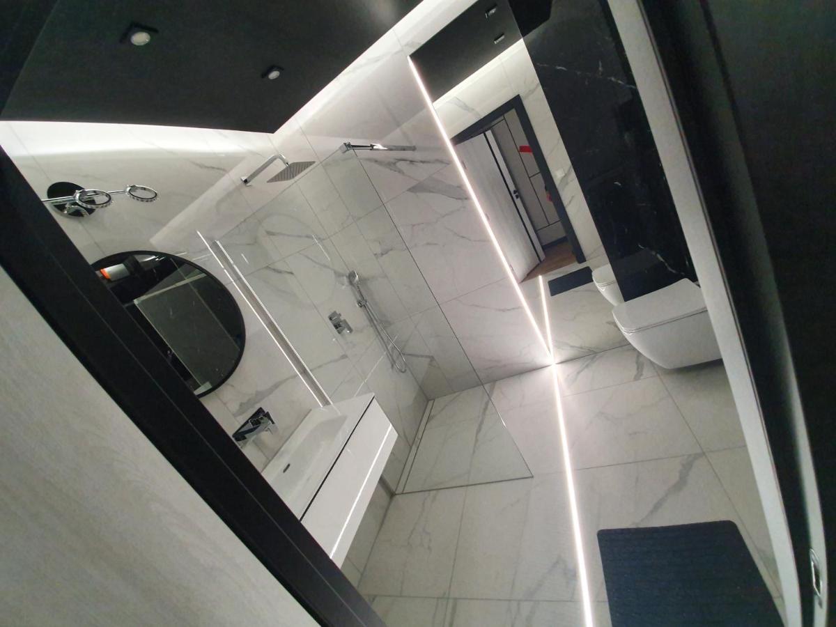 Apartament Skarbowa 1 A Silver And Gold Leszno  Exterior foto