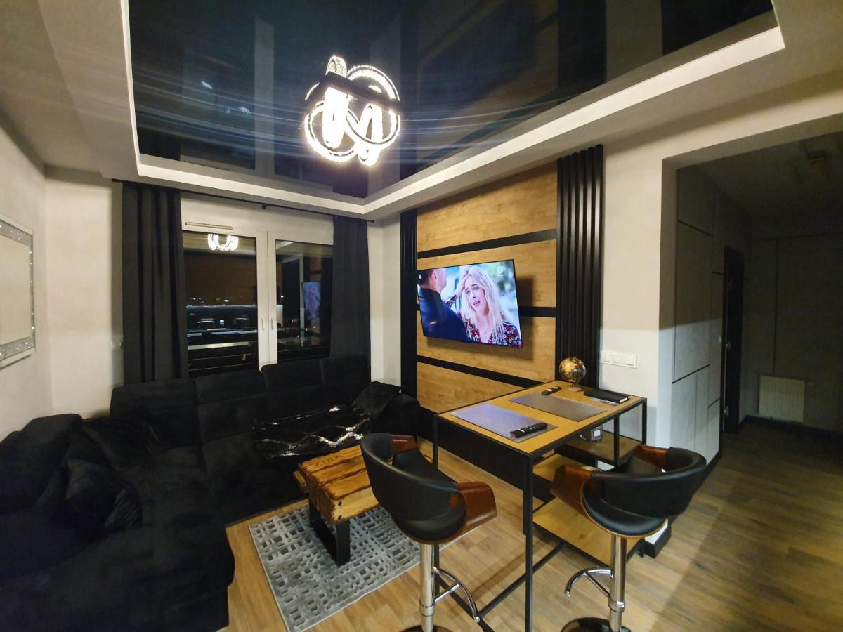 Apartament Skarbowa 1 A Silver And Gold Leszno  Exterior foto
